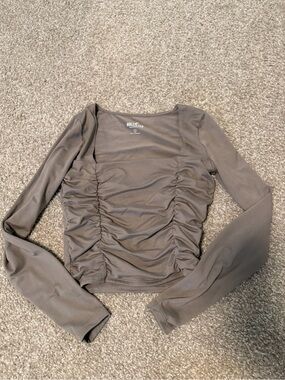 Hollister Taupe Ruched Long Sleeve Crop Top